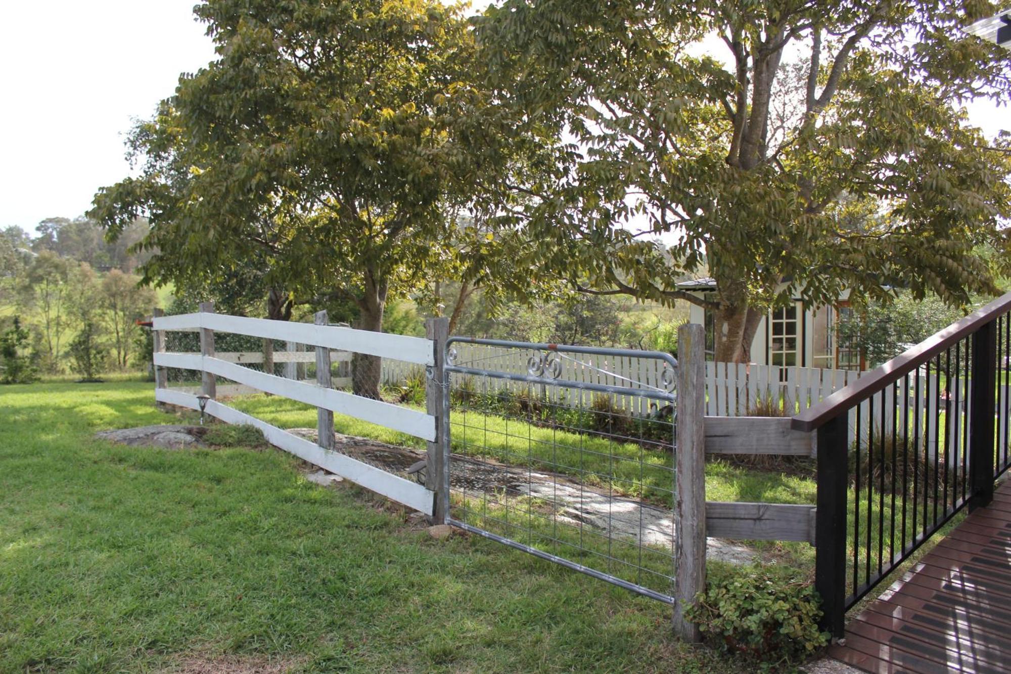 Bryn Glas Farm Stay Moruya Exterior photo
